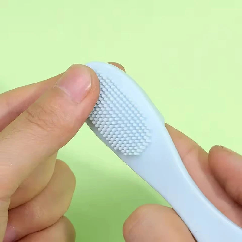 Double-Sided Silicone Nose & Pore Cleaning Brush