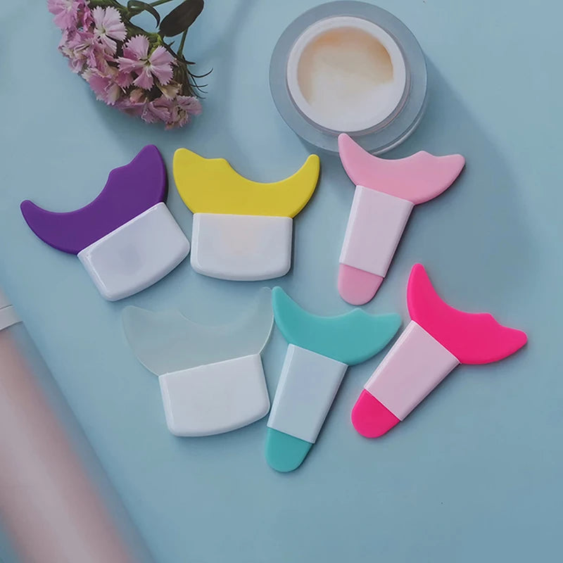 Multifunctional Silicone Eyeliner & Lash Applicator Template